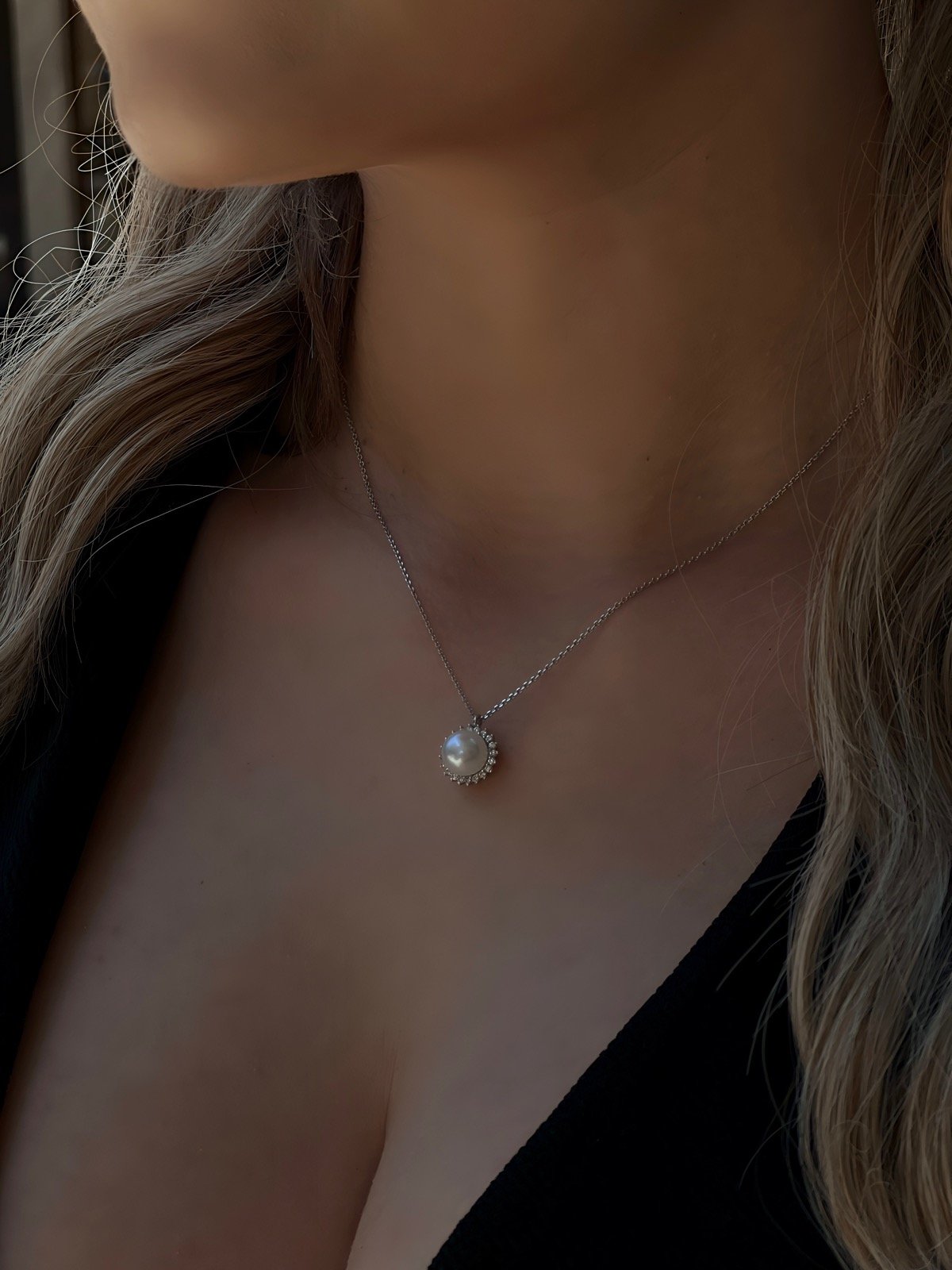 Fa Cadoro Κολιέ Ασήμι 925 με Μαργαριτάρι & Στεφάνη απο Λευκά Ζιργκόν - Image 2