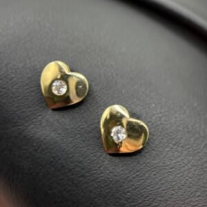 Καρφωτά Σκουλαρίκια Κ9 στο σχήμα της Καρδιάς με Ζιργκόν στο κέντρο σε Κίτρινο Χρυσό (Μεγάλο Μέγεθος)